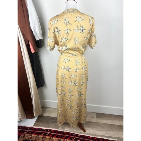 Caara Yellow Floral Tie-Waist Midi Dress Medium Spring Picnic Chic Cottagecore M - Picture 3 of 14